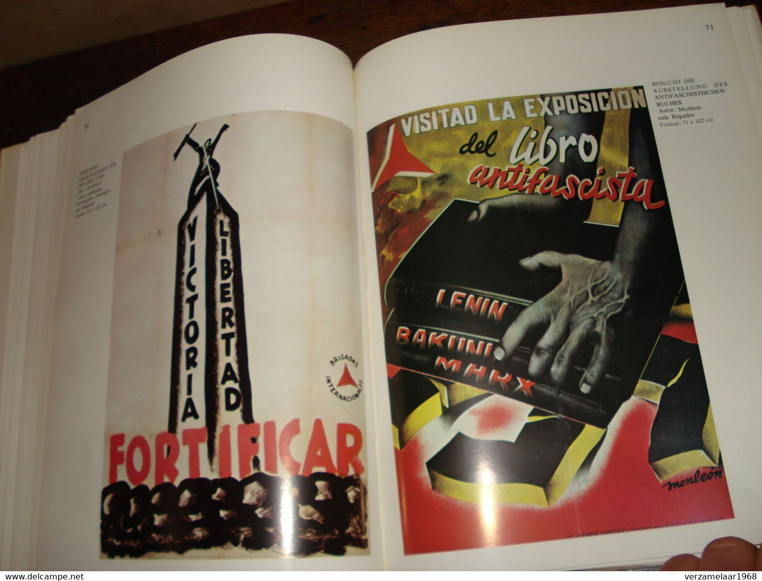 PROPAGANDA POSTERS /  VEEL AFBEELDINGEN ! /  BOEK !  ---  ( lot : Box - Books )