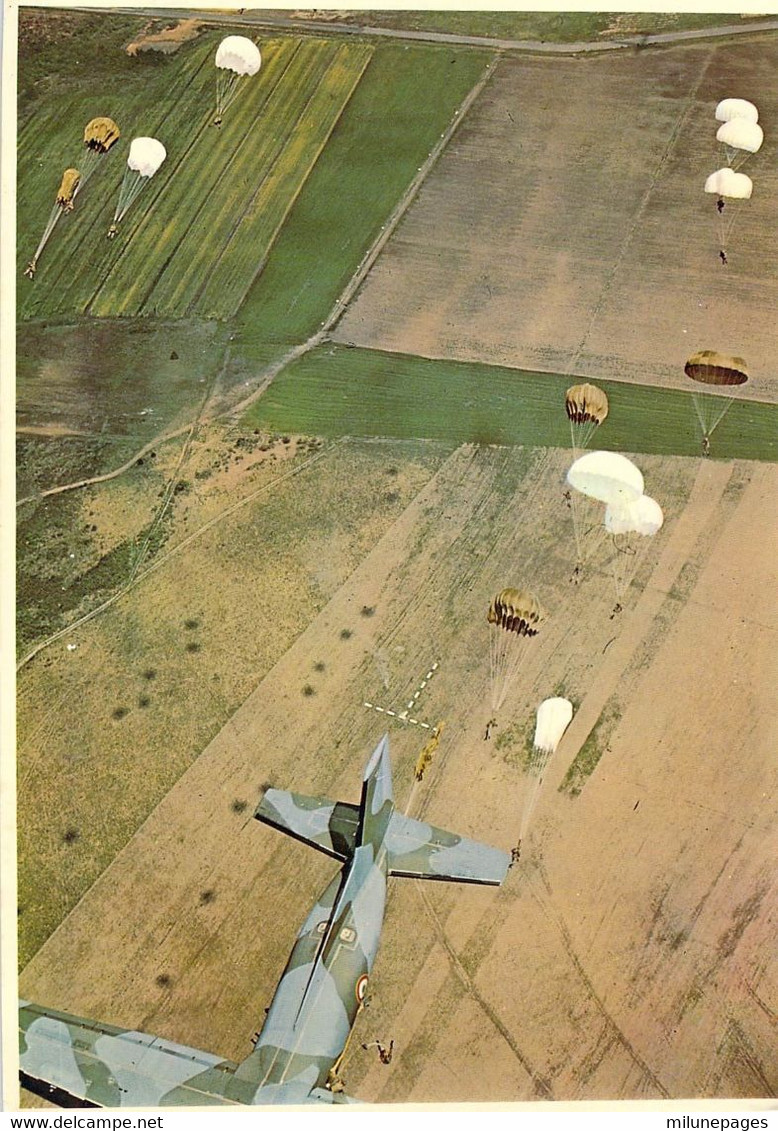 Largage De Soldats Parachutistes Depuis Un Transall C.160 Carte Géante 21x15 Segalen 172 - Parachutisme