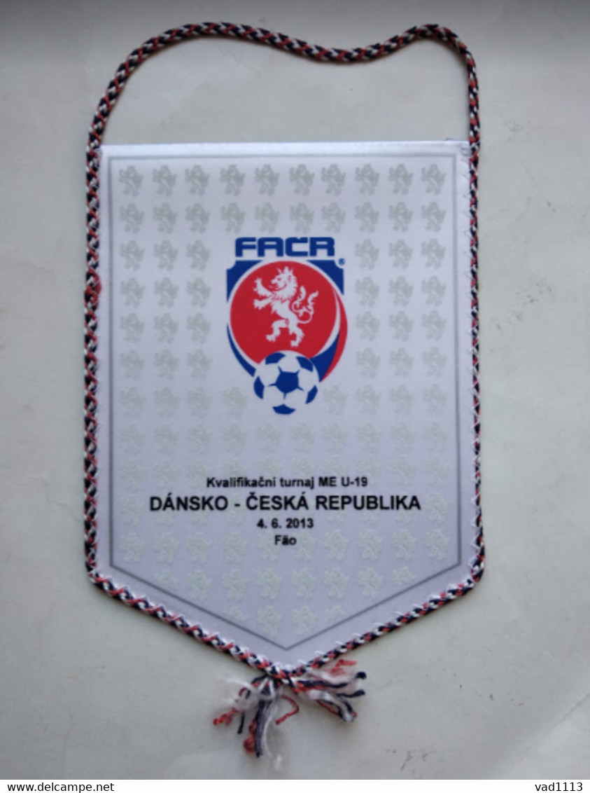 Official Match Pennant Of The Czech Republic National Team - European Championship U19 Denmark - Czech Republic - Autres & Non Classés
