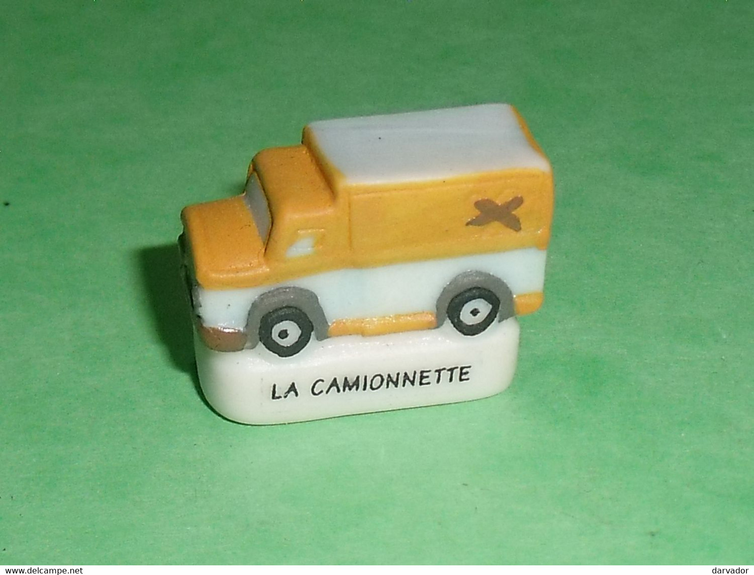 Fèves / Fève / Sports : La Camionnette " Mat  "       T27 - Sports