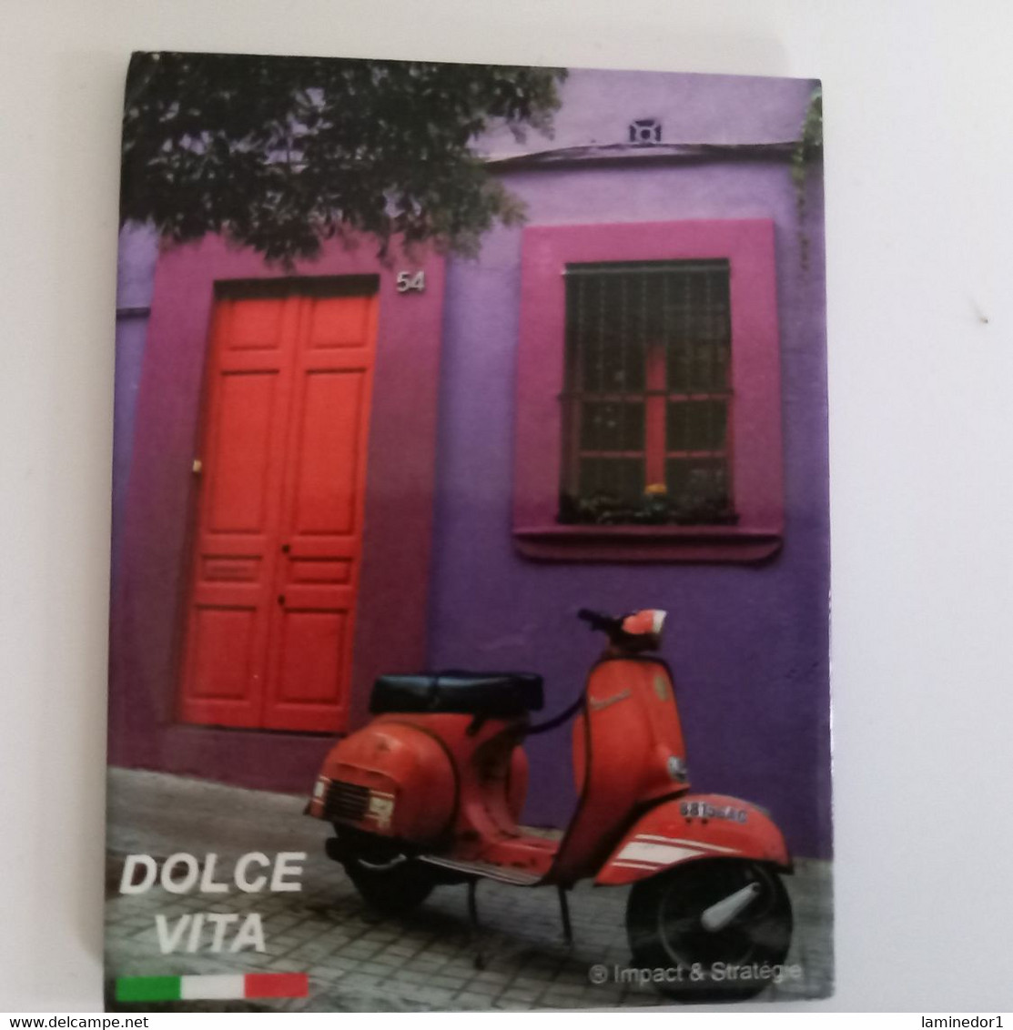 Dolce Vita, L'italie Et Son Scooter Pour Retenir Vos Dates De Vacances - Autres & Non Classés