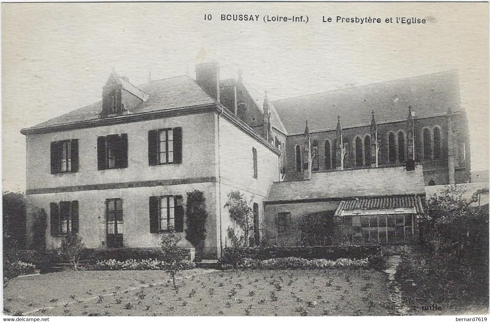 44  Boussay  -  Le Presbytere Et L'eglise - Boussay