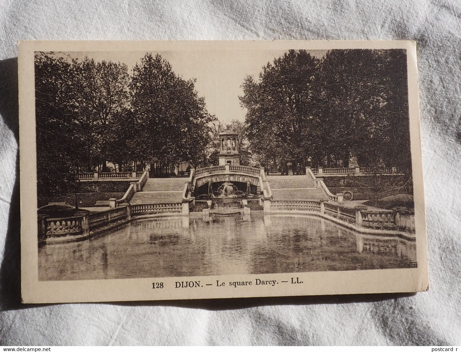 France  Dijon 19  postcard