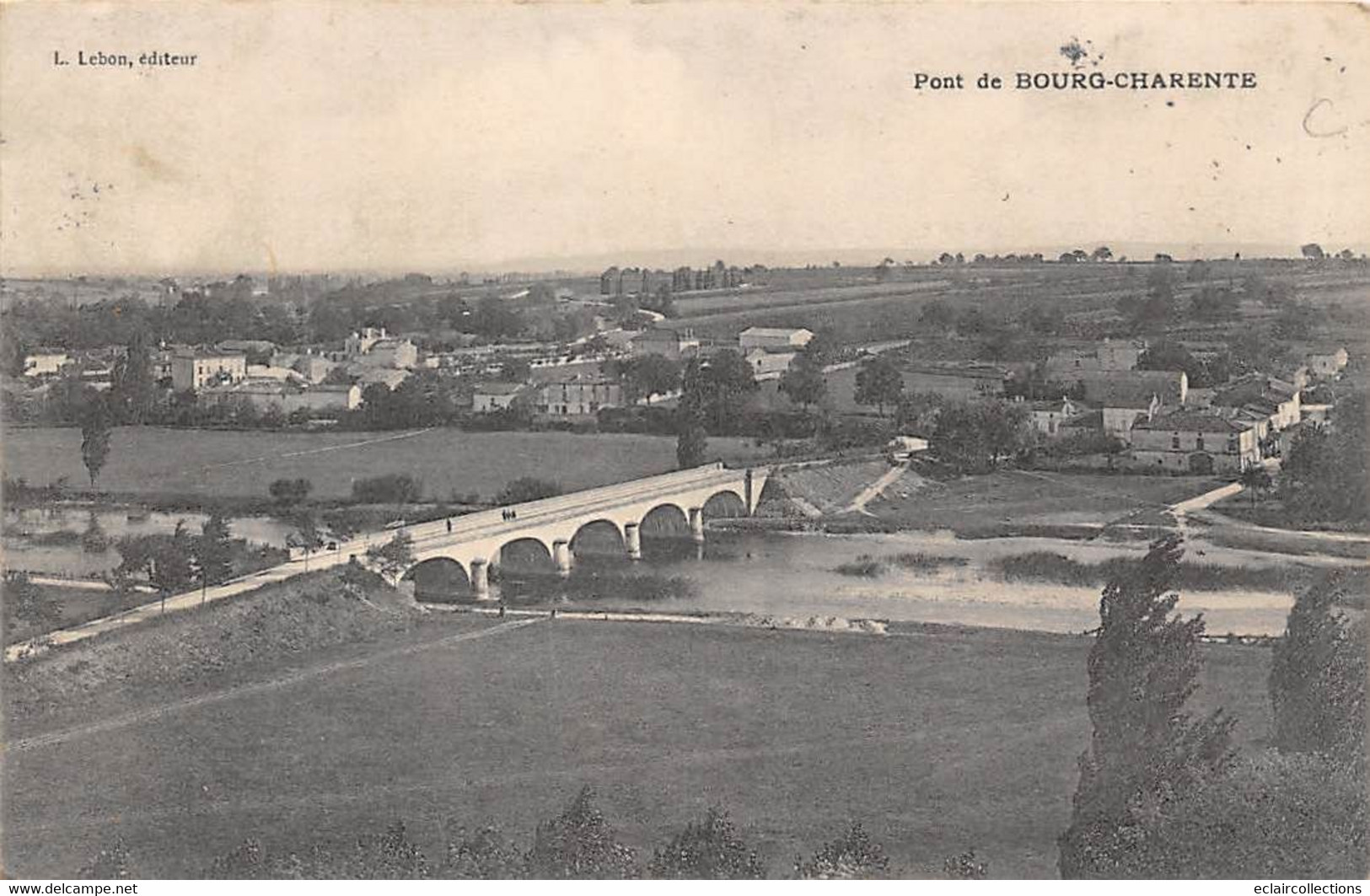 Bourg-Charente      16        Le Pont Et Vue Générale          (voir Scan) - Altri & Non Classificati