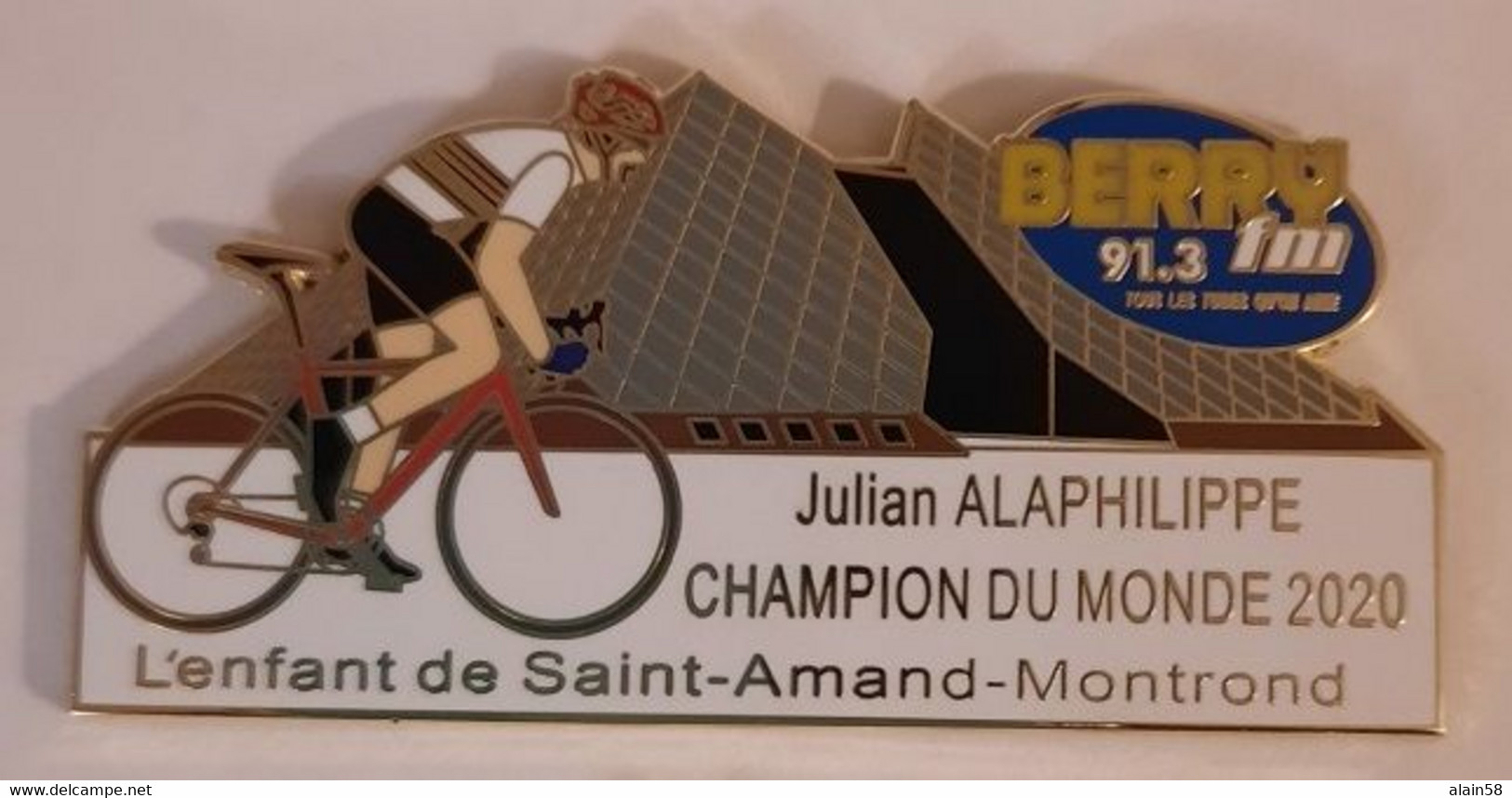 PIN'S CYCLISME JULIAN ALAPHILIPPE CHAMPION DU MONDE/RADIO - Ciclismo