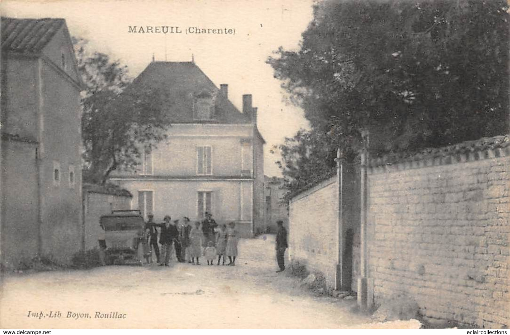 Mareuil        16          Une Rue     (voir Scan) - Altri & Non Classificati