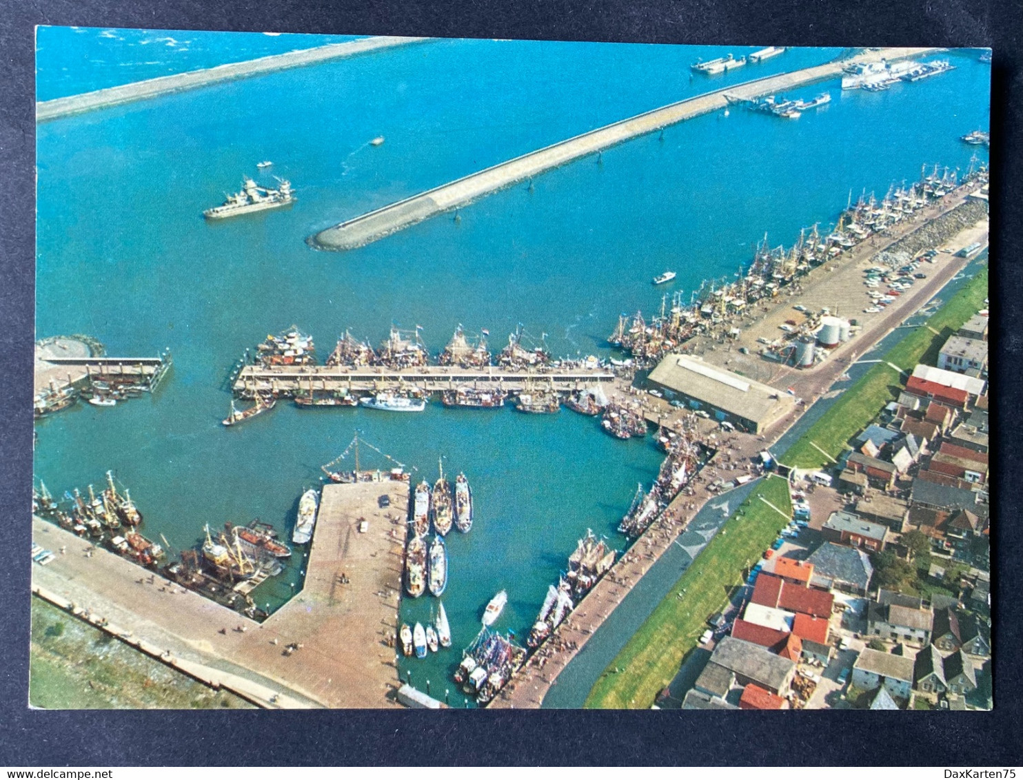 Den Oever Wierigen/ Aerial View - Den Oever (& Afsluitdijk)