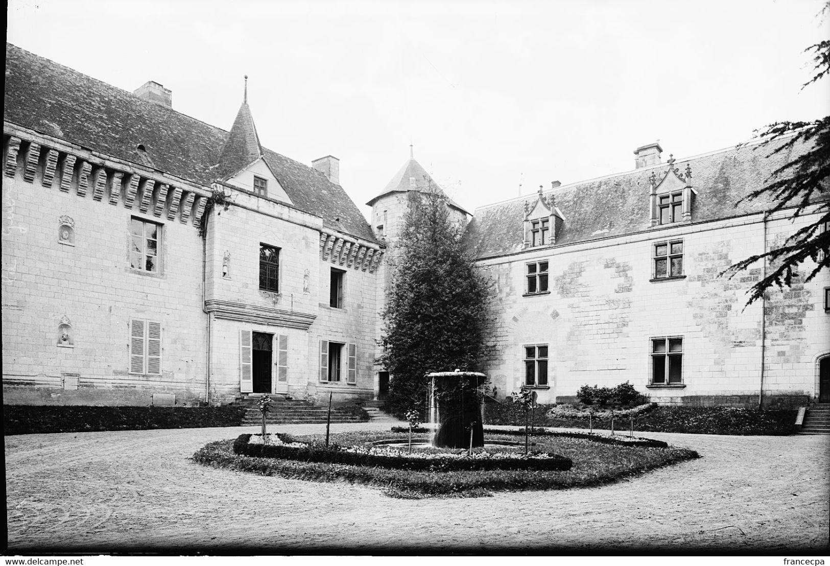 PN - 242 - INDRE ET LOIRE - LA GUERCHE - Le Chateau - Original Unique - Plaques De Verre