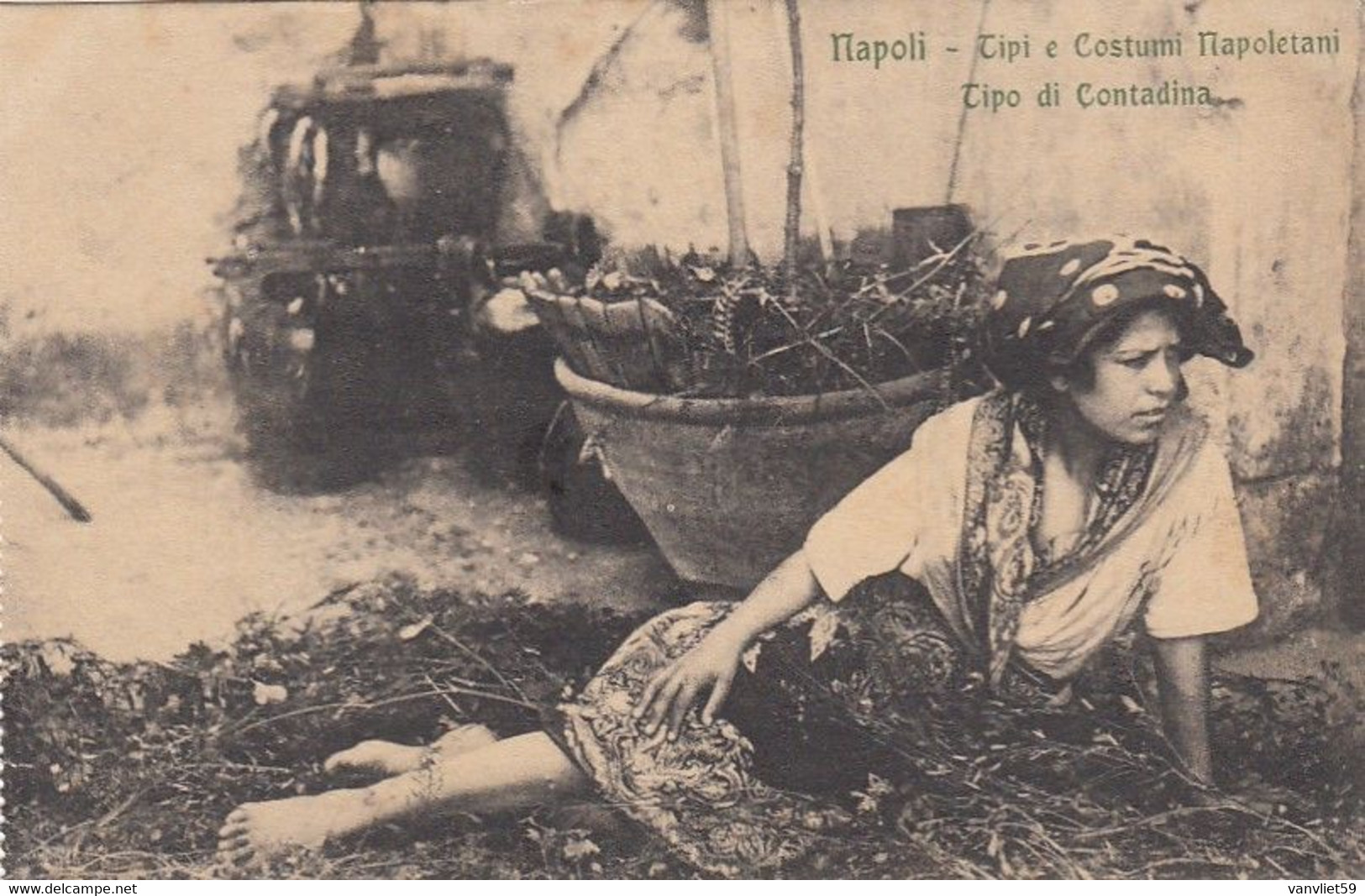 NAPOLI-TIPI E COSTUMI NAPOLETANI-TIPO DI CONTADINA-CARTOLINA NON VIAGGIATA -1910-1920 - Napoli (Napels)