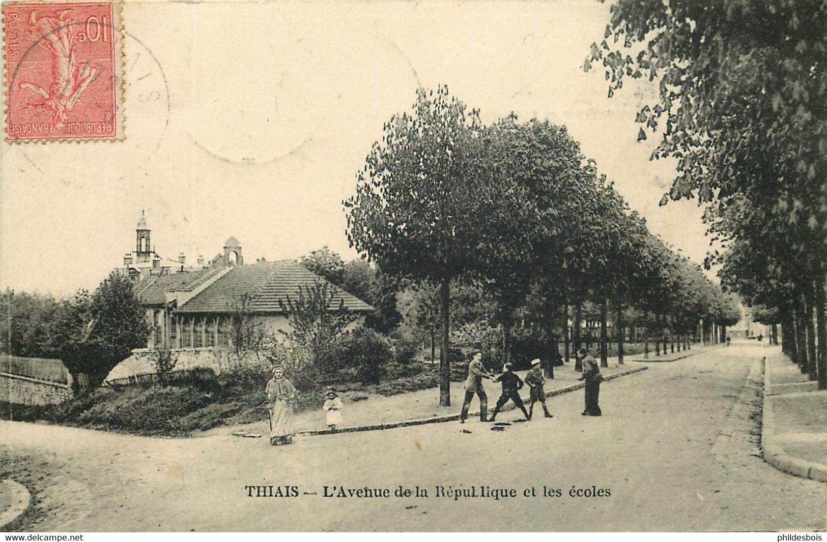 VAL DE MARNE  THIAIS  Avenue De La Republique Et Les écoles - Thiais