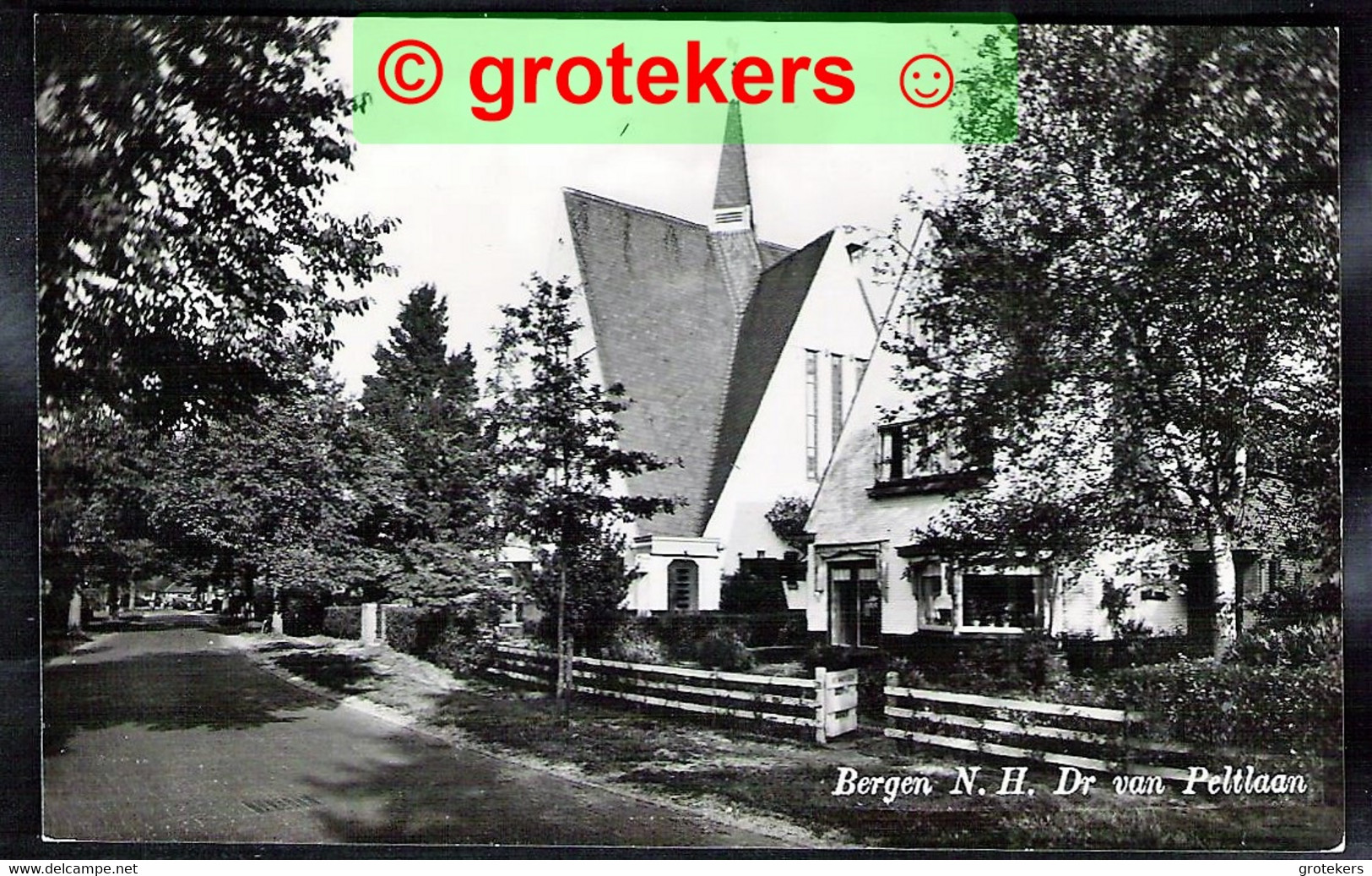 BERGEN (NH) Dr. Van Peltlaan Met Gereformeerde Kerk 1960 - Other & Unclassified