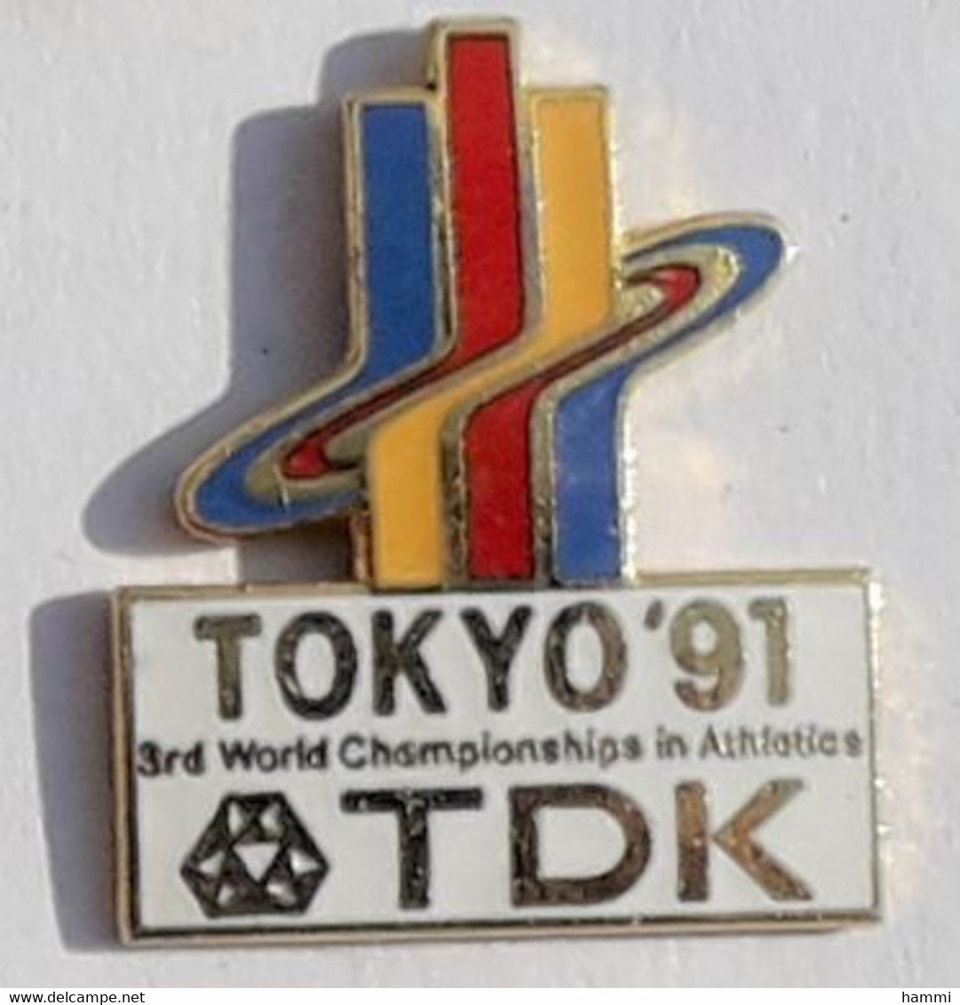 A103 Pin's JAPON JAPAN TELEVISION TDK TOKYO 91 Athlétisme World Championships In Athletics Qualité Egf  Achat Immédiat - Médias