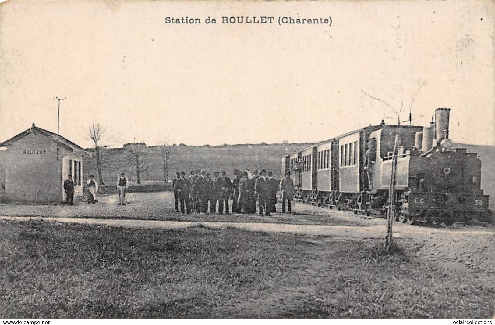 Roullet        16       Gare Et Station De Chemin De Fer          (voir Scan) - Otros & Sin Clasificación