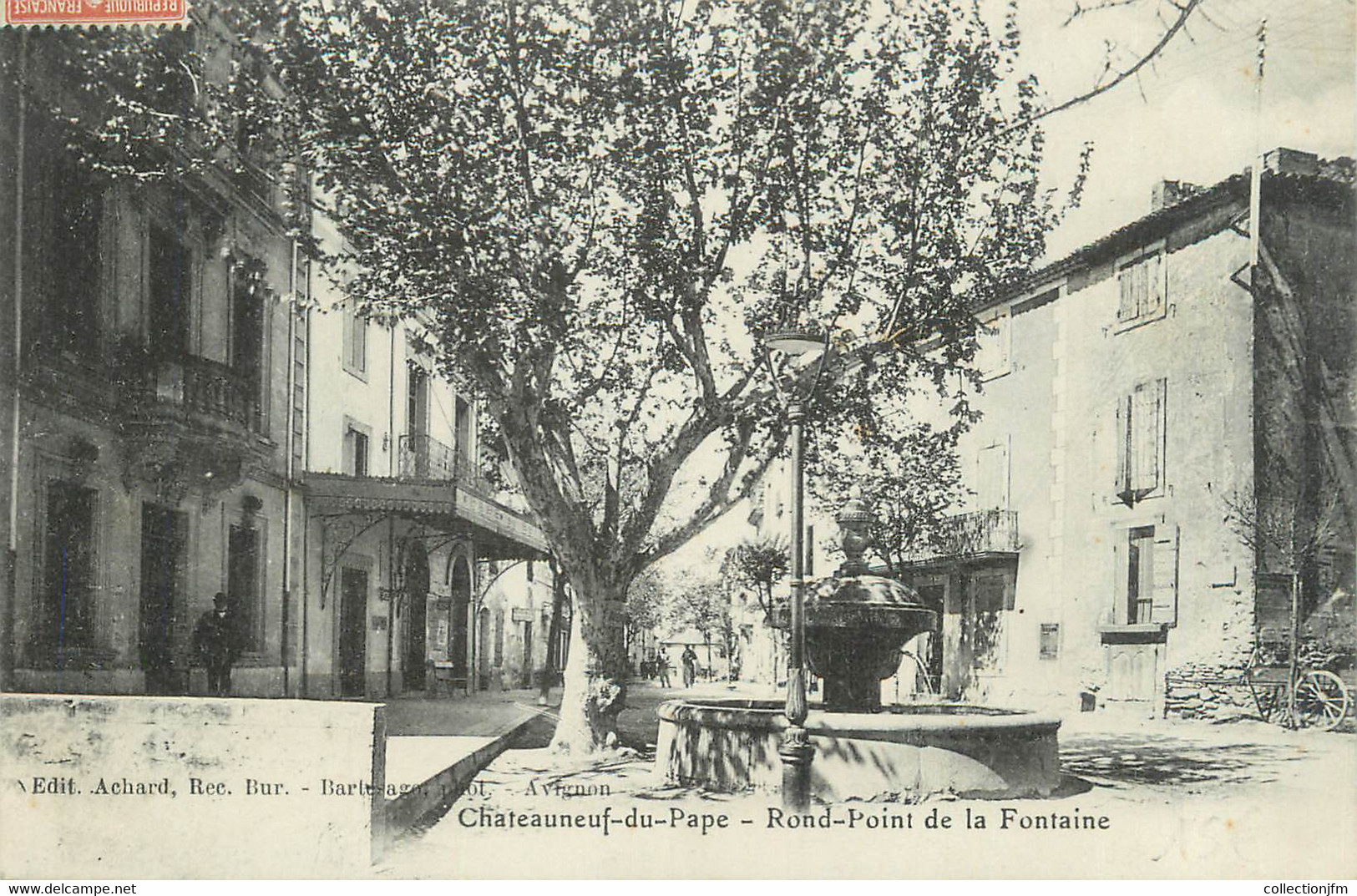 .CPA FRANCE 84 " Châteauneuf Du Pape, Rond Point De La Fontaine" - Chateauneuf Du Pape
