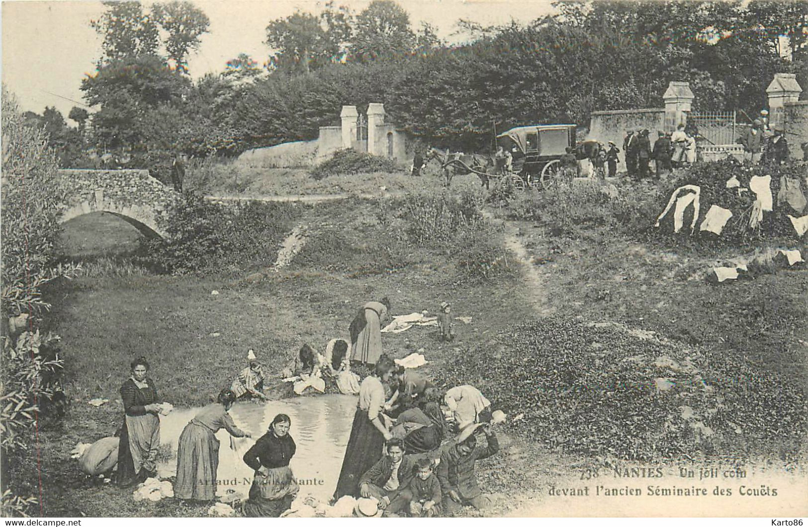 Bouguenais * Le Lavoir * Un Joi Coin Devant L'ancien Séminaire Des Couëts * Laveuses Lavandières Blanchisseuses - Bouguenais