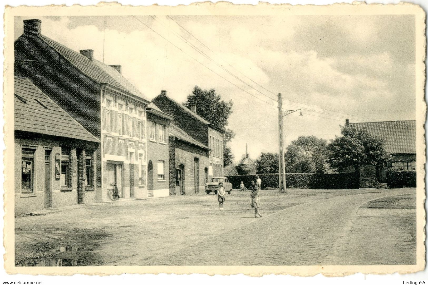 Engsbergen - Dorpplein 19..  (Geanimeerd) - Tessenderlo