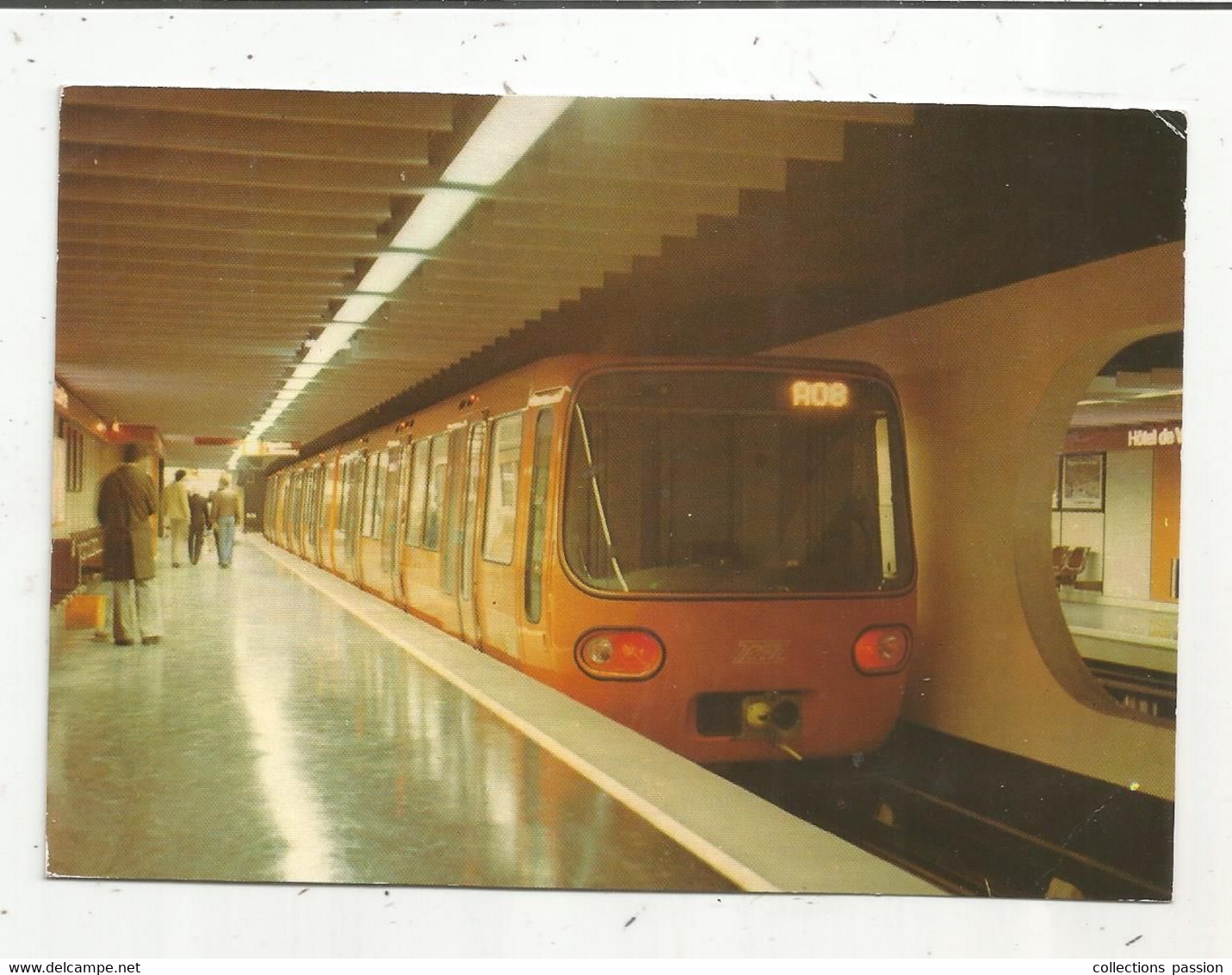 Cp , Chemin De Fer , LE METRO A LYON , Station HOTEL DE VILLE , Voyagée - Metropolitana