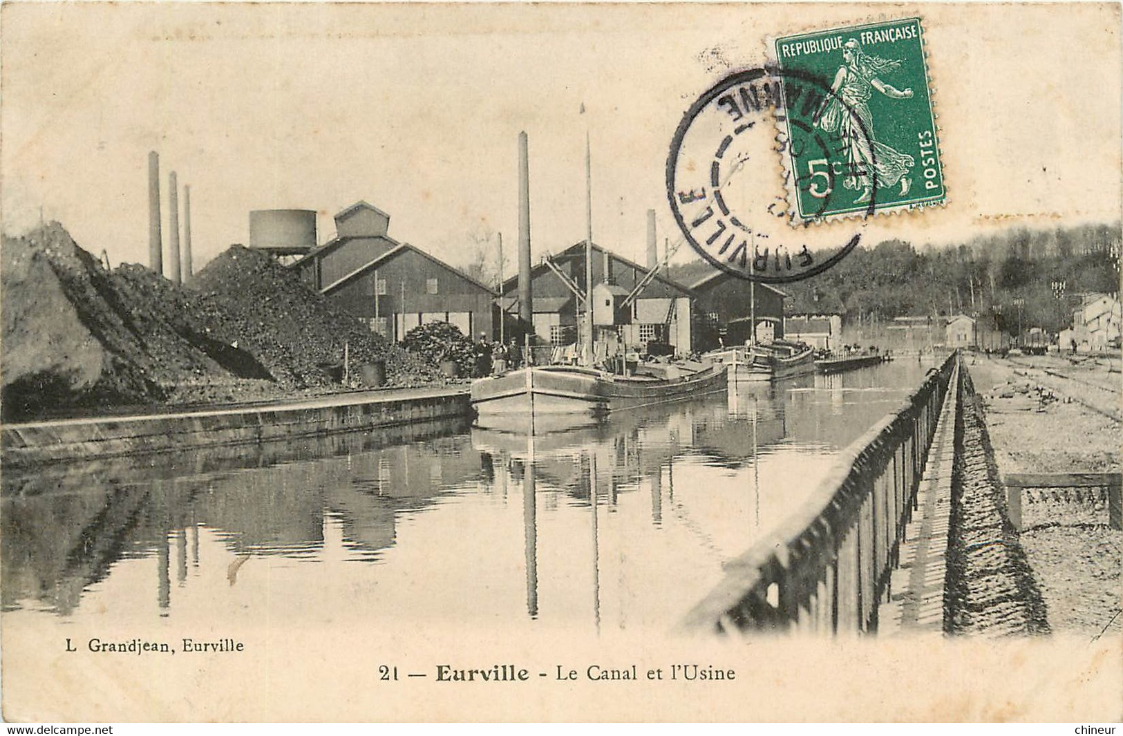 EURVILLE LE CANAL ET L'USINE PENICHES A L'AMARRAGE - Autres & Non Classés