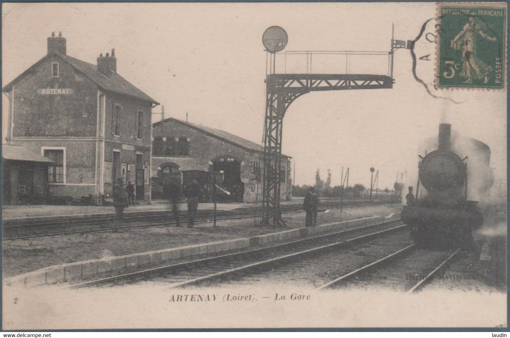 Artenay , Train En Gare , Pli Coin Haut Gauche , Animée - Otros & Sin Clasificación