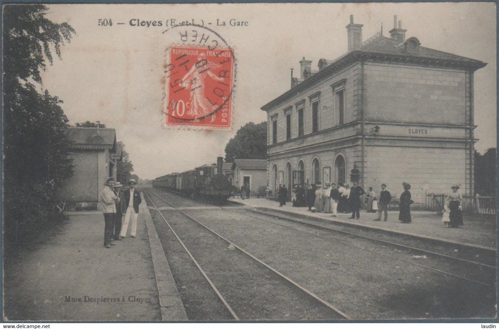 Cloyes , Train En Gare , Animée - Cloyes-sur-le-Loir