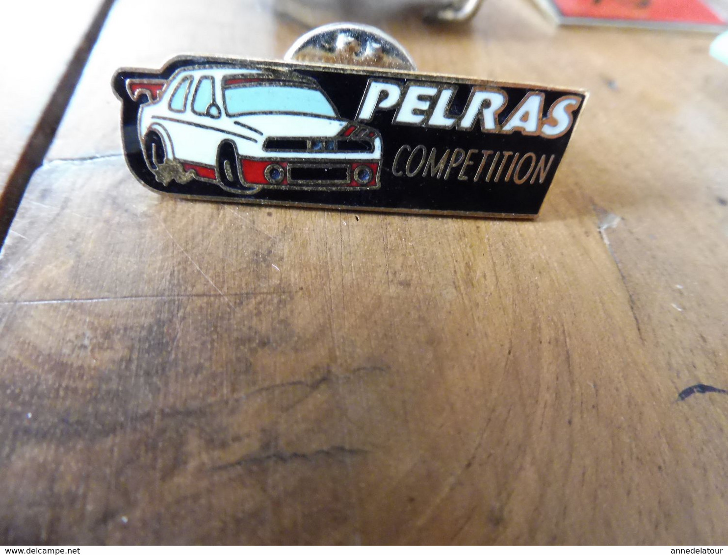 Pin's D'identification Pour Rallye Concurent PELRAS COMPETITION  , Identification Gravée Dans Le Métal , Au Dos  . - Rally