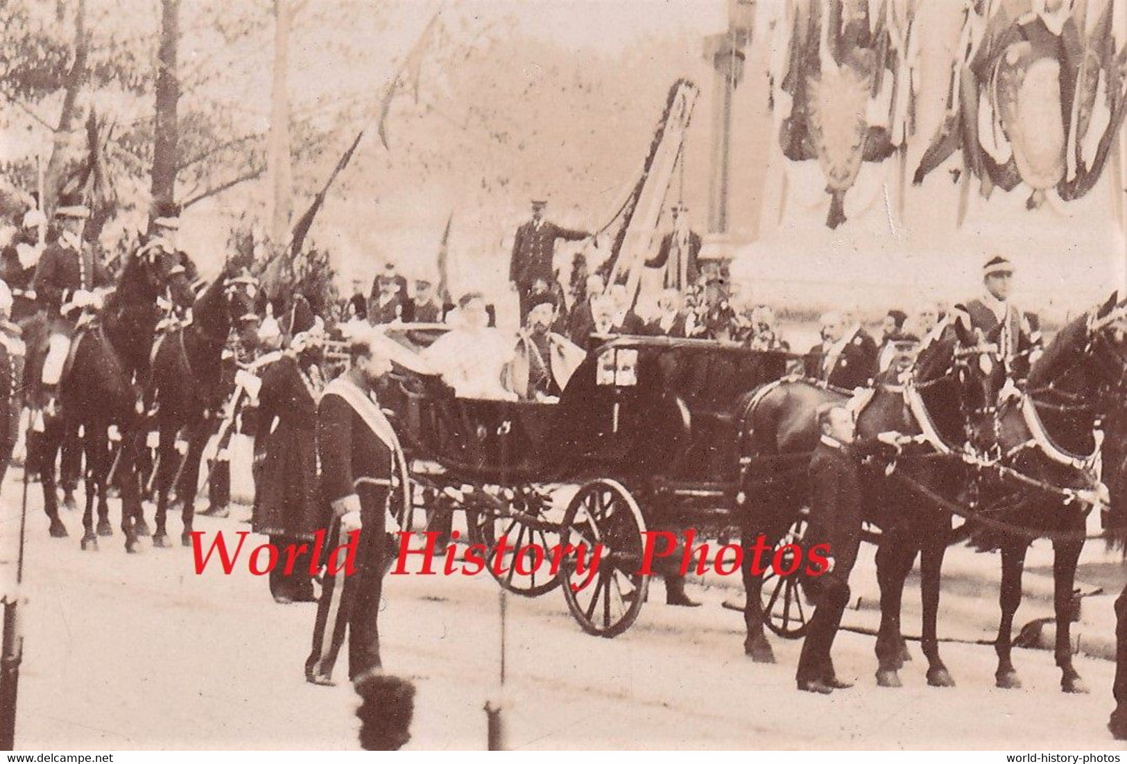 2 Photos Anciennes Vers 1900 - PARIS ? - Visite Du Tsar Nicolas II De Russie - Famille Royale Romanov - Attelage Caléche - Alte (vor 1900)