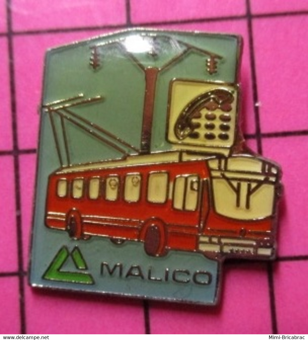 710b Pin's Pins / Beau Et Rare / THEME : TRANSPORTS / AUTOBUS URBAIN ELECTRIQUE ROUGE MALICO - Associations