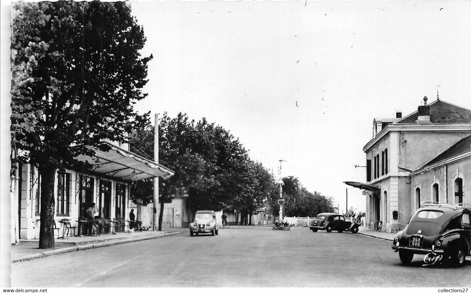 17-CHATELAILLON-LA GARE ET L'HÔTEL - Châtelaillon-Plage