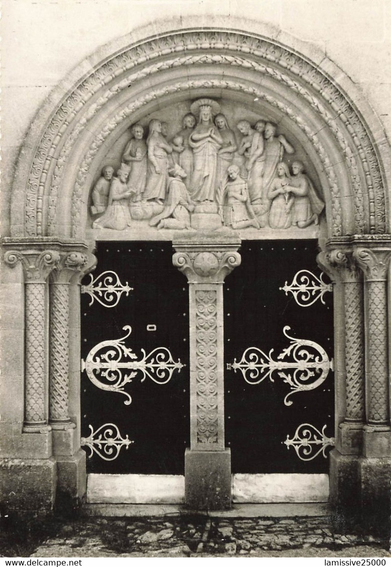 04 Forcalquier La Cathédrale Notre Dame De Provence Le Portail - Forcalquier