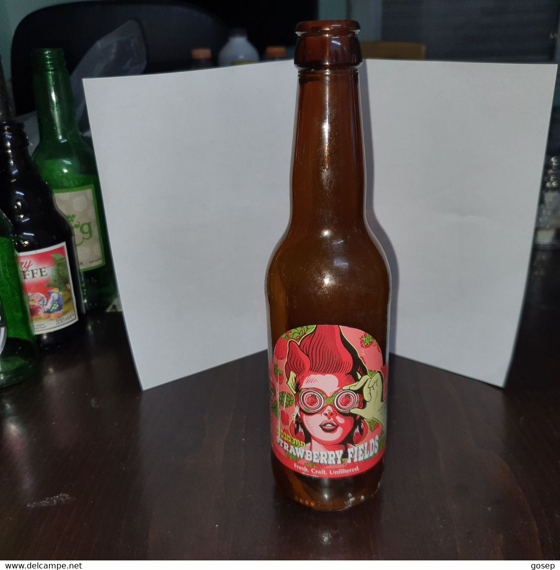 Israel-Strong Beer-strawberry Wheat-(330ml)-(6.5%)-bottles-used - Cerveza