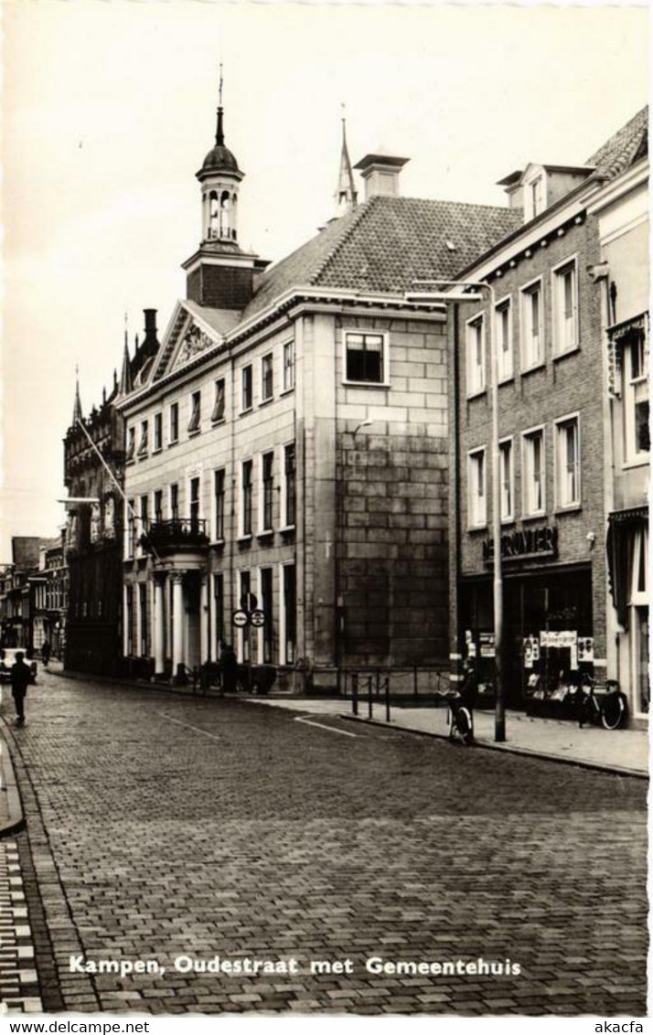 CPA AK Kampen Oudestraat Met Gemeentehuis NETHERLANDS (728726) - Kampen