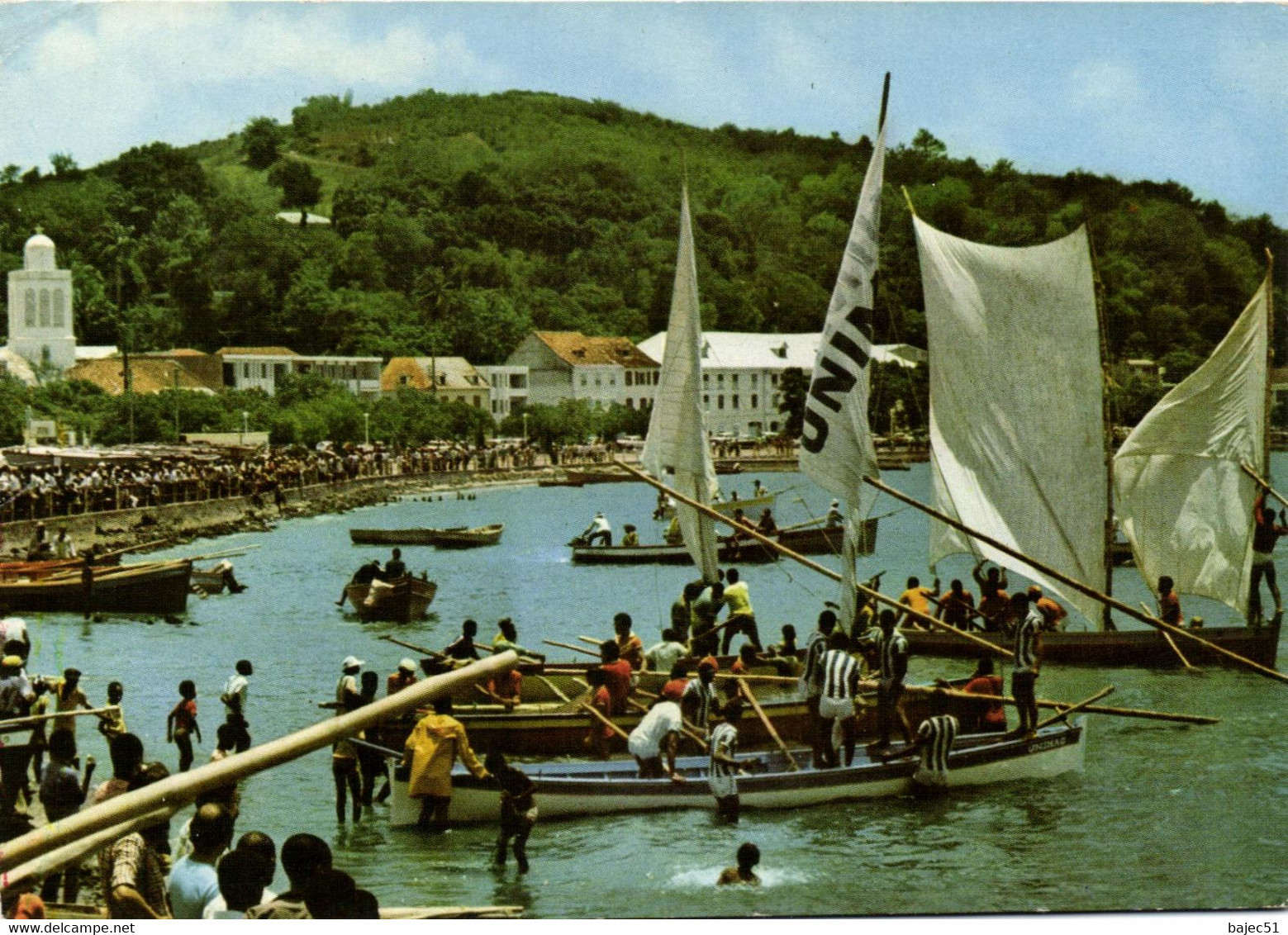 Trinite - La Fête Patronale - Courses De Yoles Dans La Baie - La Trinite