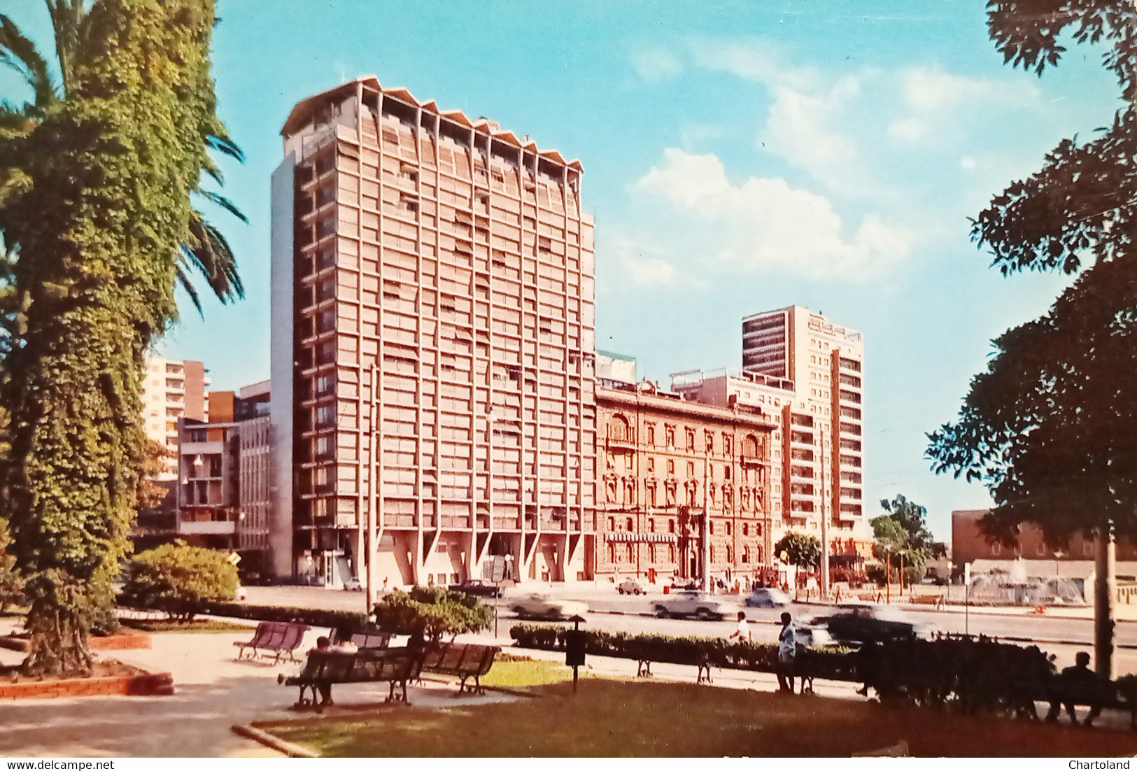 Cartolina - Cagliari - Piazza Deffenu E Fontana - 1968 - Cagliari