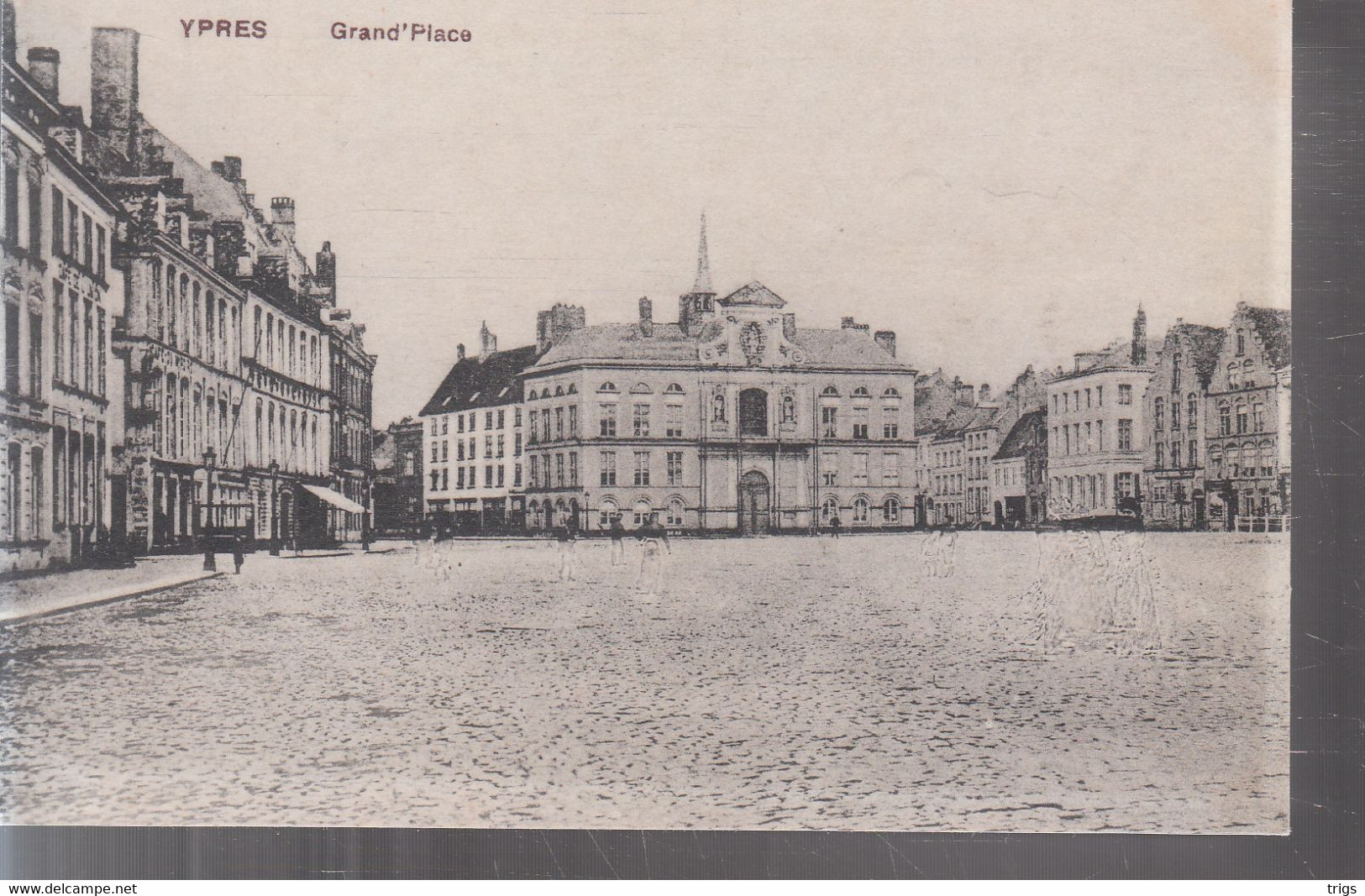 Ypres - Grand'Place - Ieper