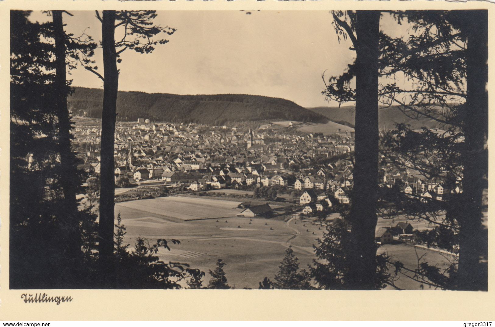 3330) TUTTLINGEN - Sehr Schöne Ansicht Aus Dem Wald Mit Alten Häusern TOP !! - Tuttlingen