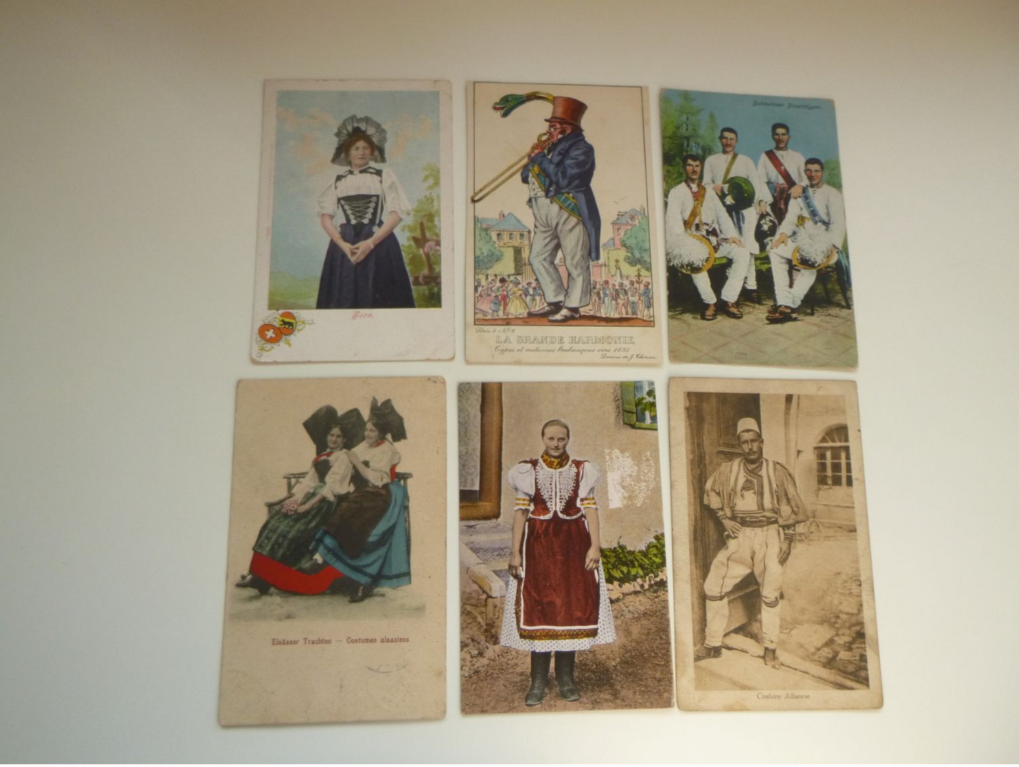 Beau Lot De 20 Cartes Postales Du Monde Costume Traditional  Costumes    Mooi Lot Van 20 Postkaarten  Klederdracht - 5 - 99 Postcards