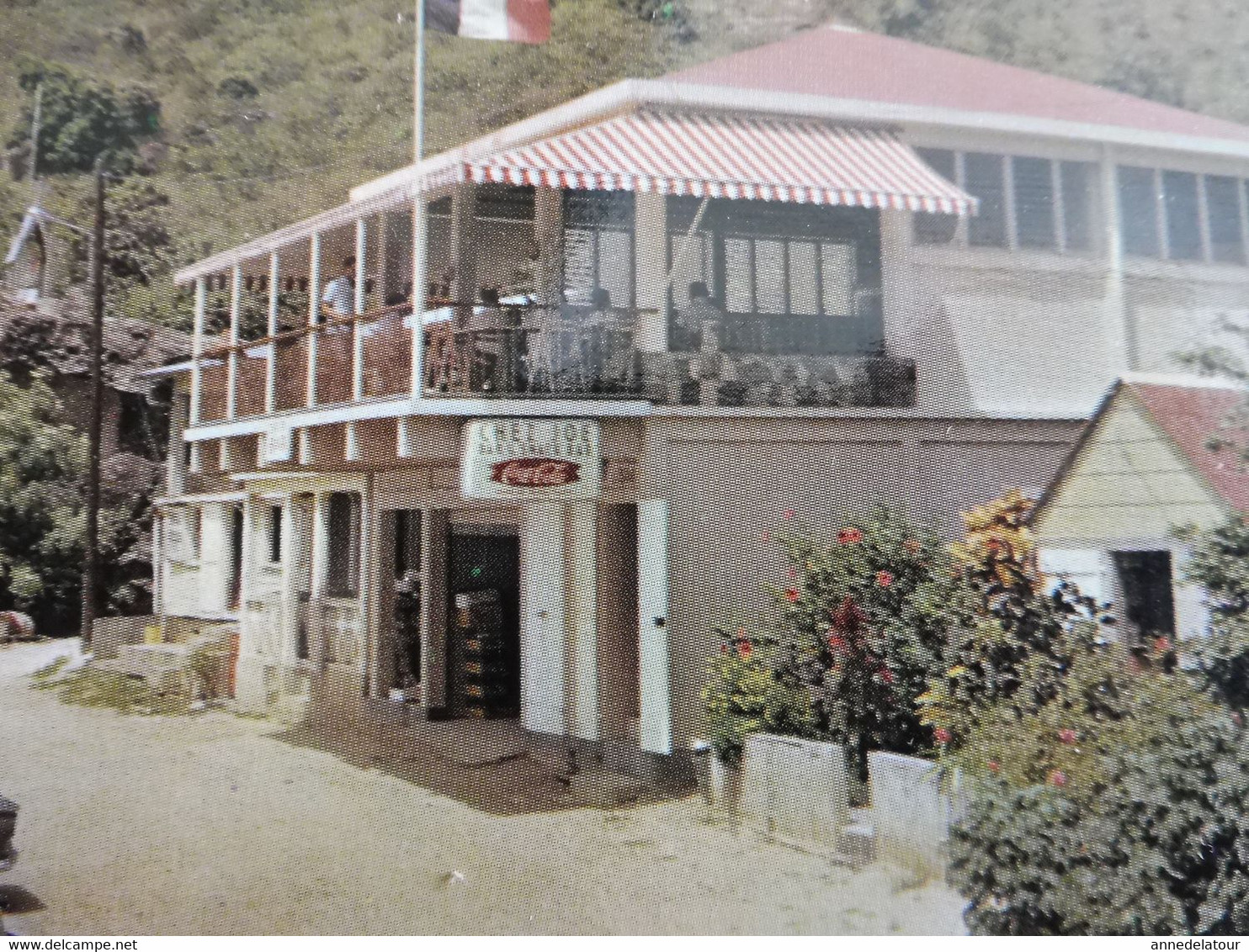 CPA Nominative (une Unité ) GUADELOUPE : St-Barthelemy - CHEZ JOE - Wiew Of The Sunset Over The Carrebean - Saint Barthelemy