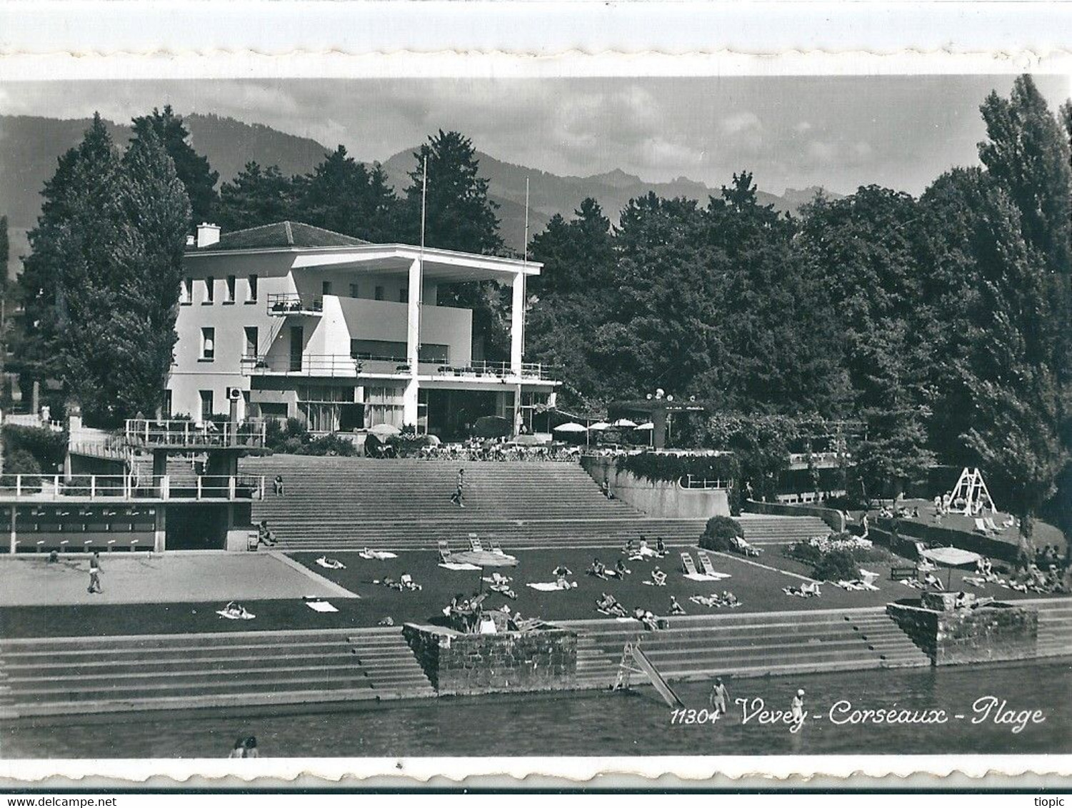 Superbe Carte Photo Dentelée N Et B De  VEVEY  (  Suisse  )    - Corseaux - Plage - Corseaux