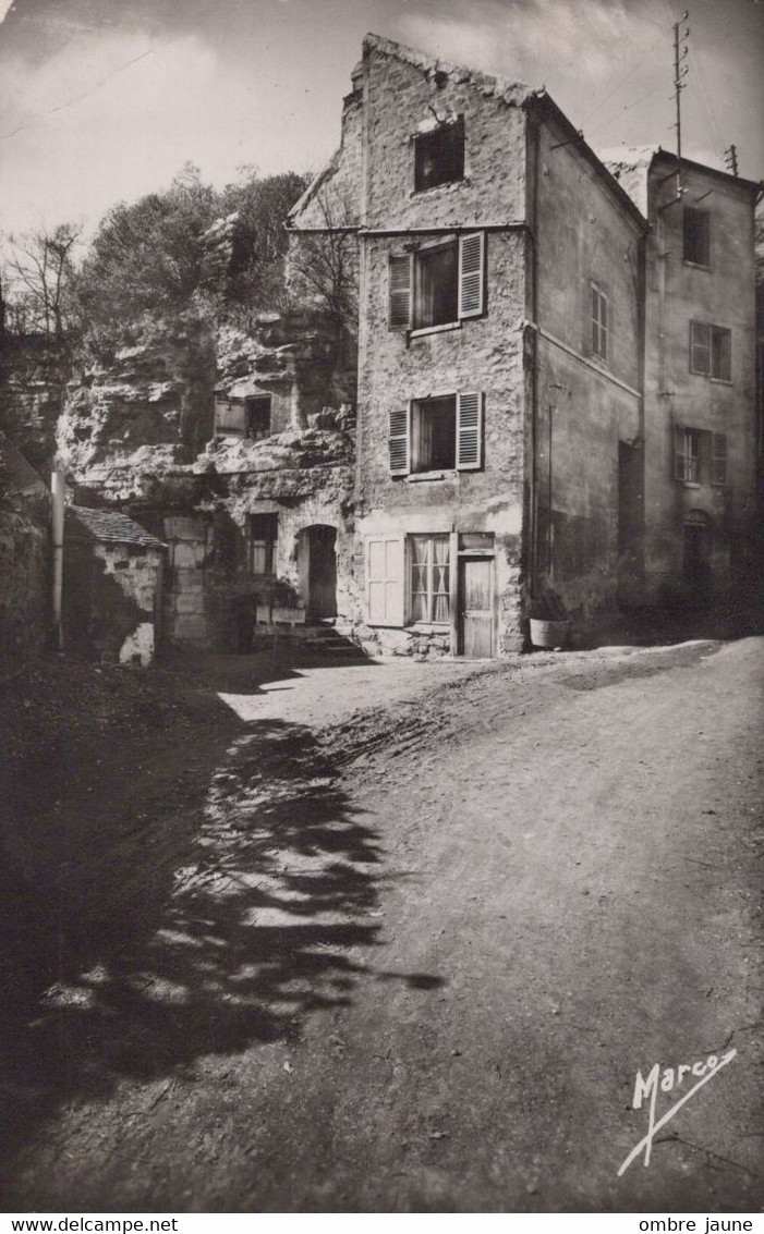 TF -78 - Carrieres Sur Seine - Maison Dans Le Rocher - Carrières-sur-Seine