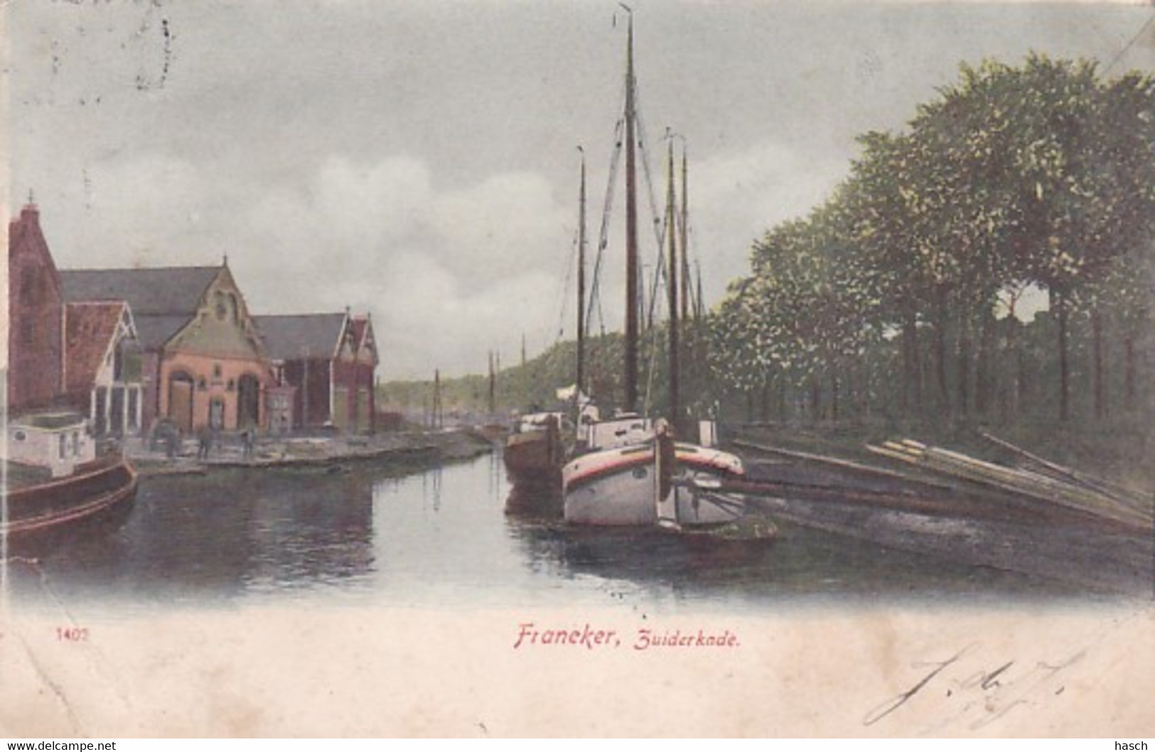 2604280Franeker, Zuiderkade. (poststempel 1905)(vouwen In De Hoeken, Linksboven Een Scheurtje) - Franeker