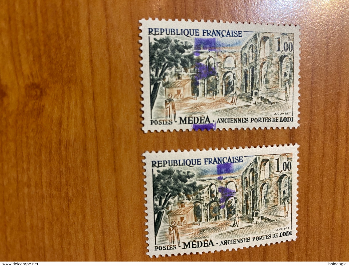 Algérie - Surcharge EA Sur Timbre Médea - Algeria (1962-...)