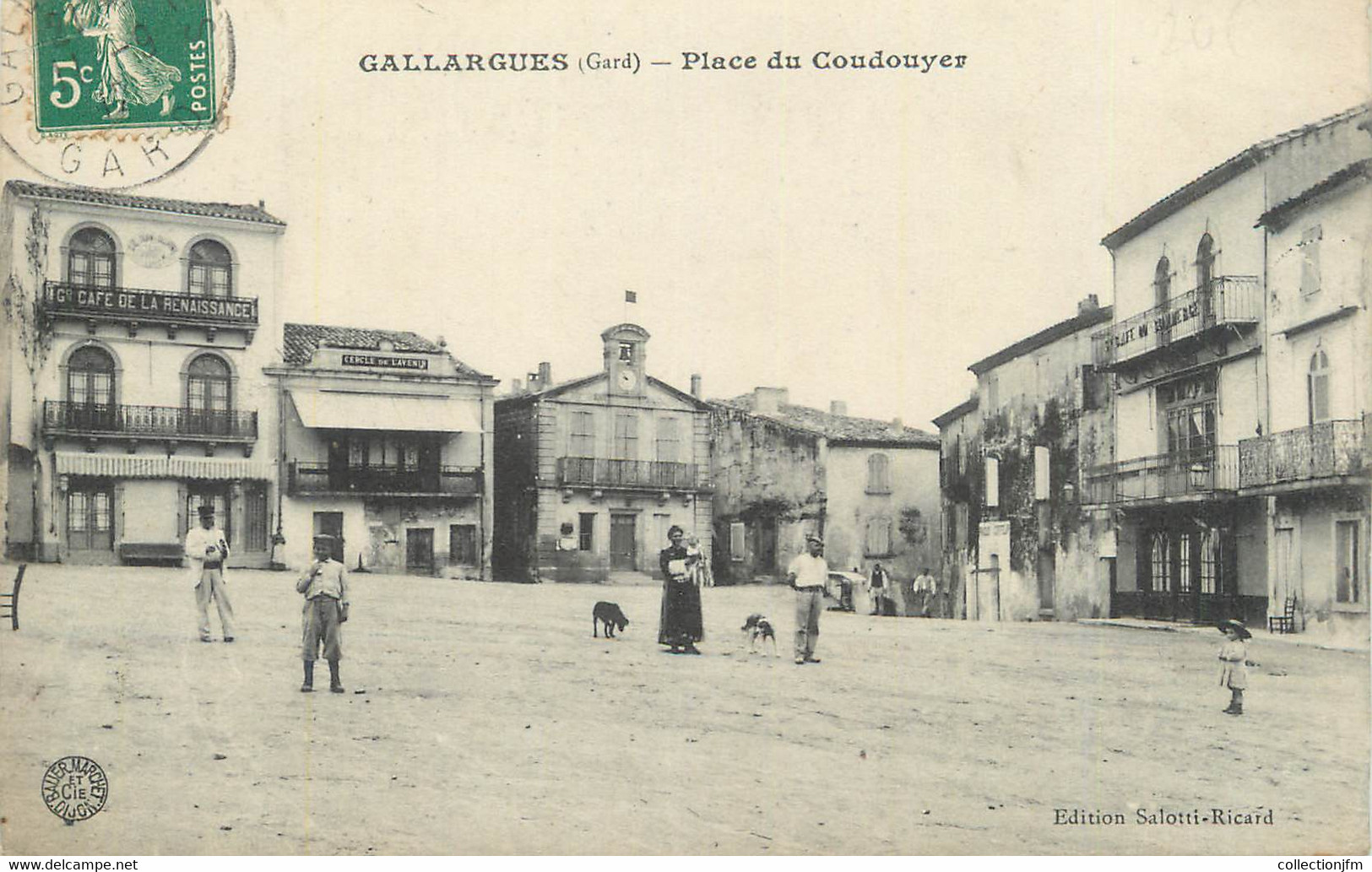 CPA FRANCE 30 " Gallargues, Place Du Coudouyer". - Gallargues-le-Montueux