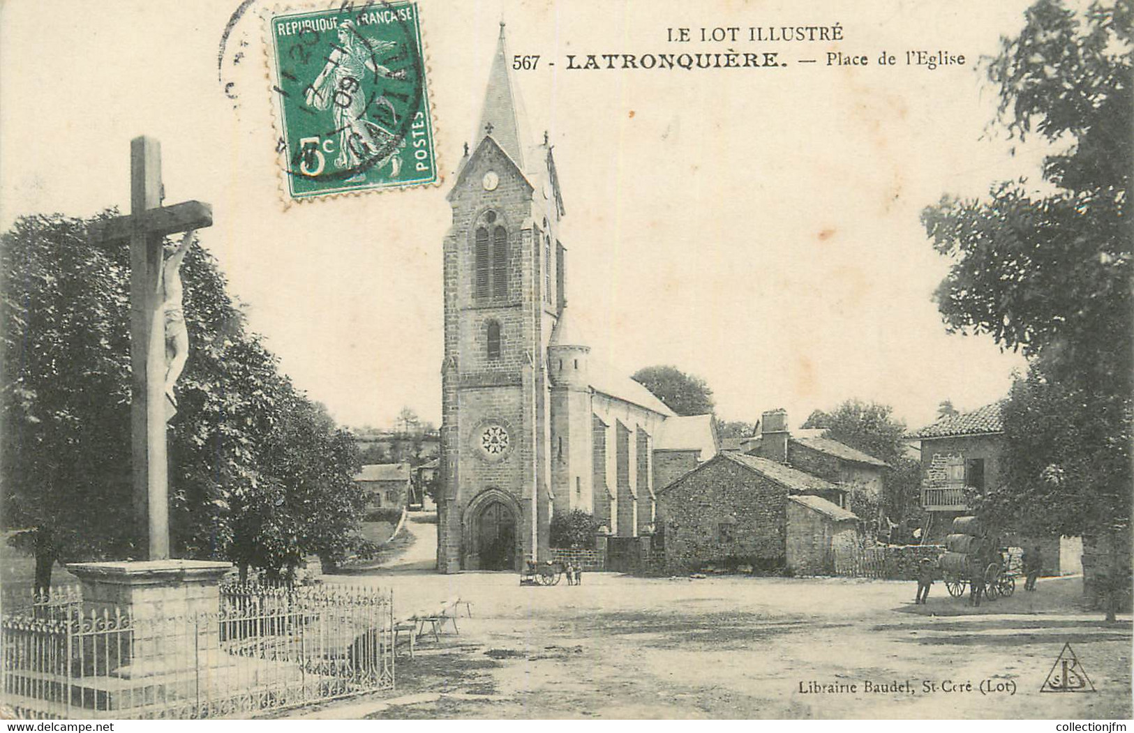 CPA FRANCE 46 "Latronquière, Place De L'église". - Latronquiere