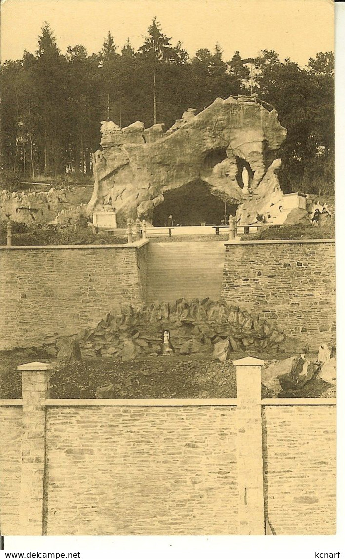 CP De VIELSALM " Grotte De N.D.de Lourdes , Vue De Face , Millieu " - Vielsalm