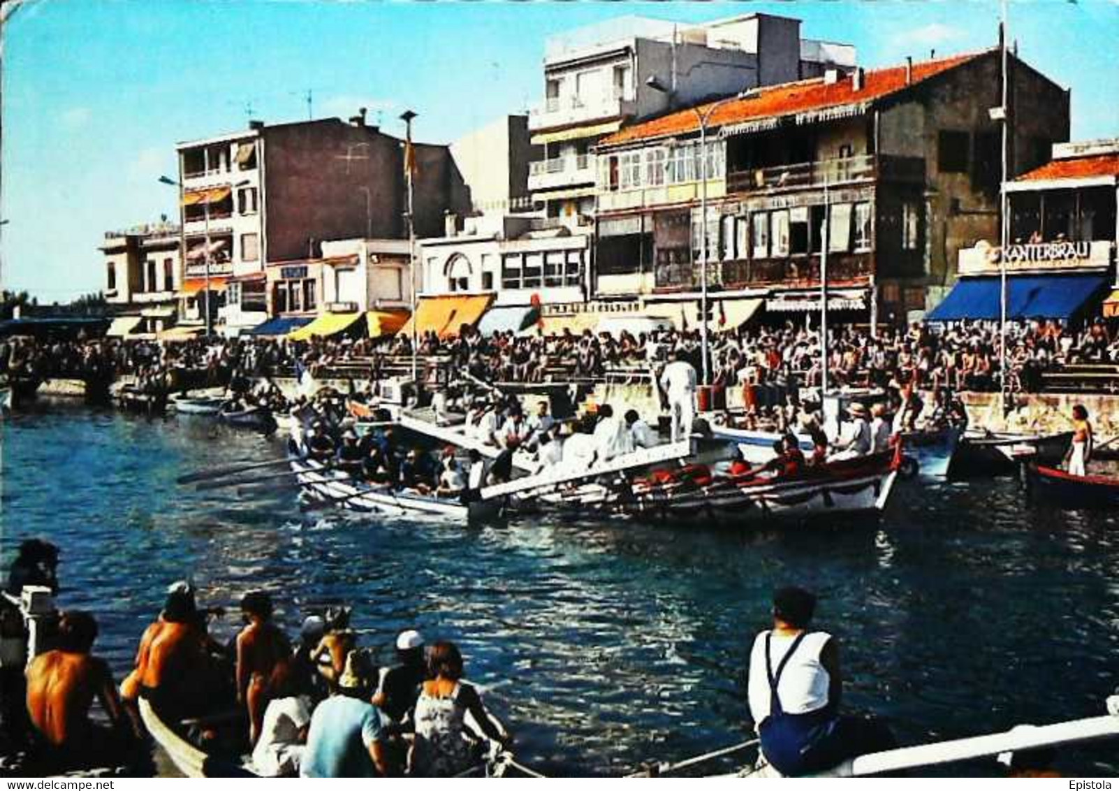 ► JOUTE NAUTIQUE - PALAVAS Les FLOTS  (Hérault)  1970s (Fischerstechen - Water Jousting) - Regionale Spelen