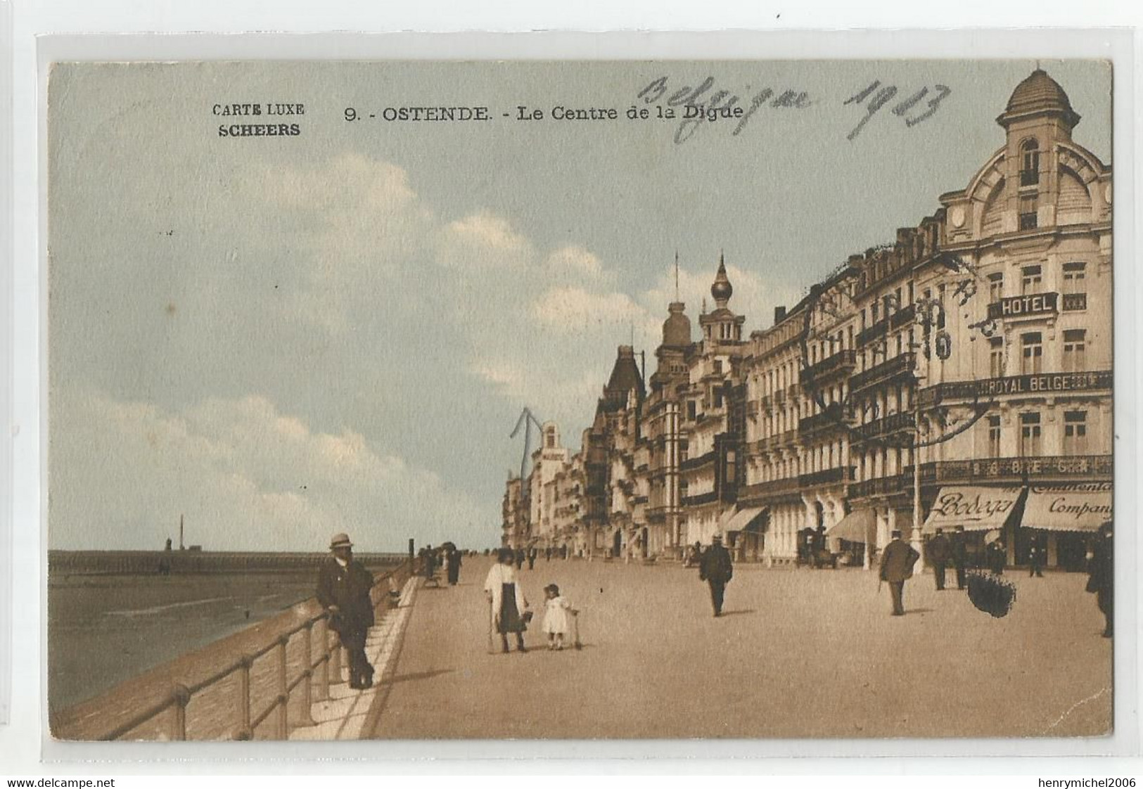 Cpa Belgique Ostende Oostende Le Centre De La Digue Hotel Royal Belge 1913 - Oostende