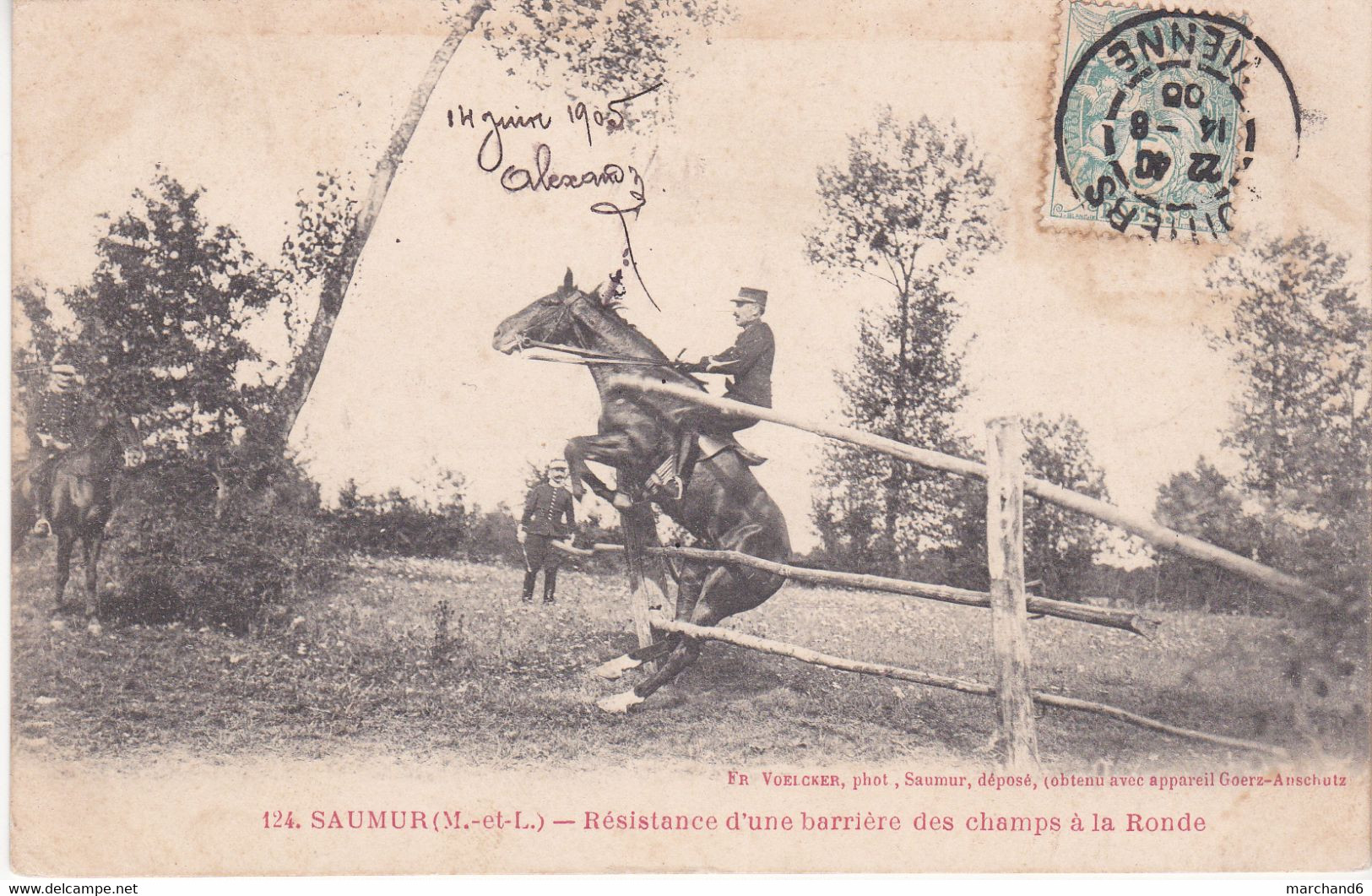 Saumur Résistance D Une Barrière Des Champs à La Ronde éditeur Voelcker N°124 - Saumur