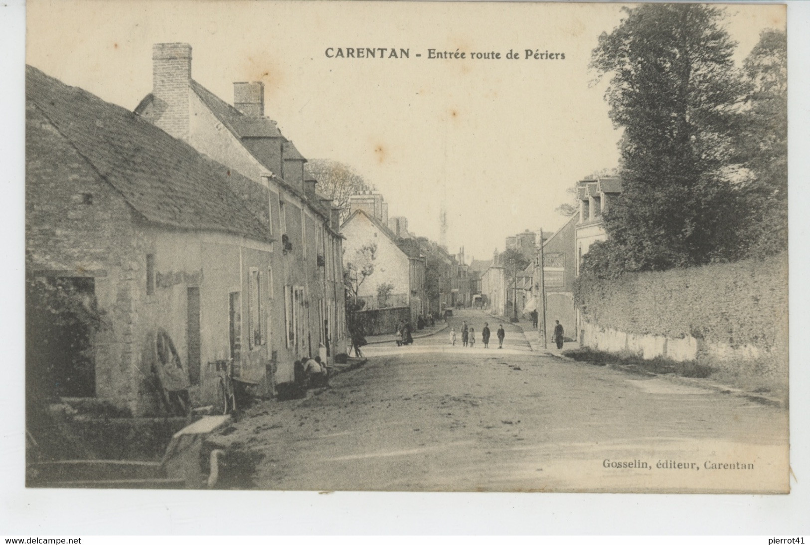 CARENTAN - Entrée Route De Périers - Carentan