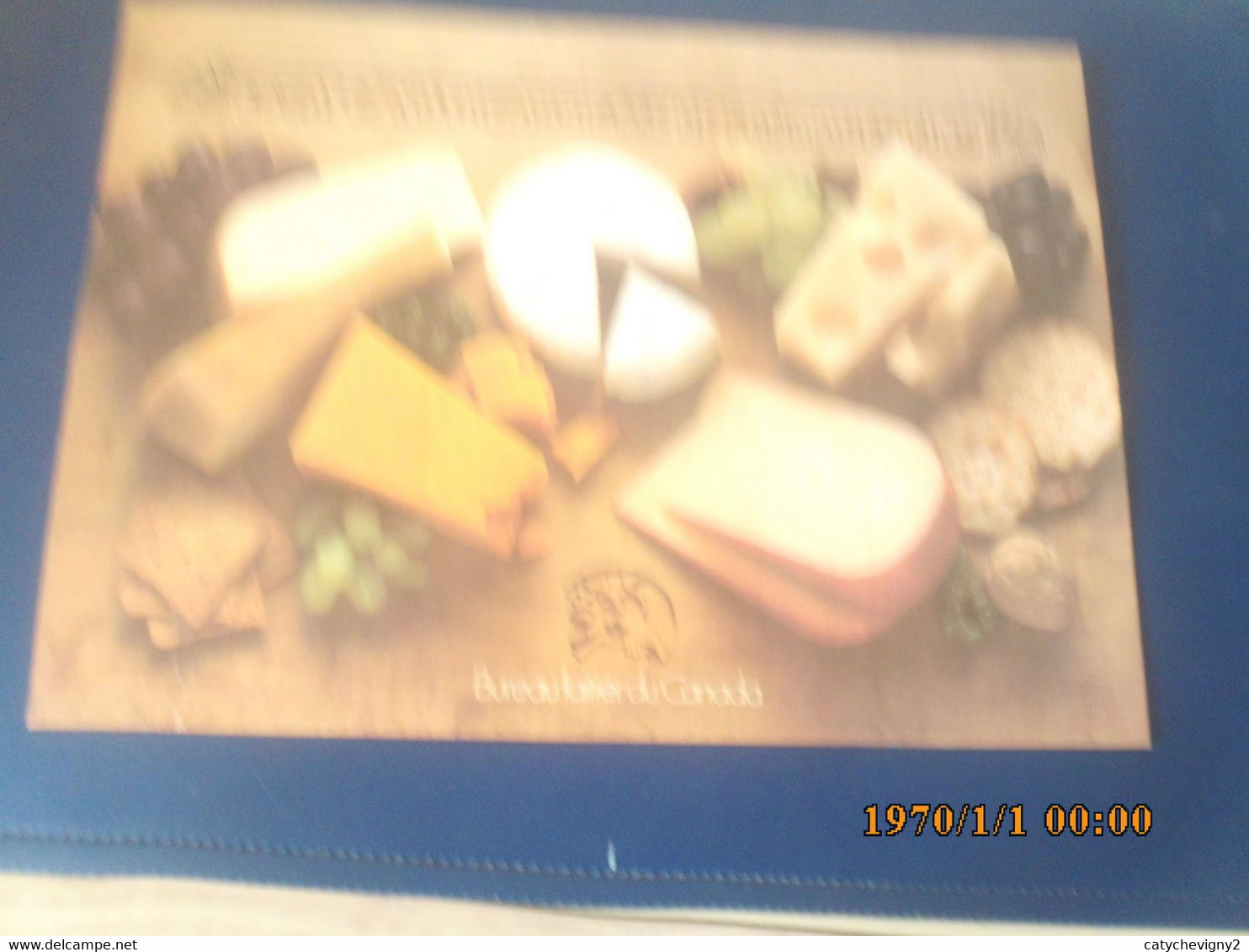 SET TABLE PUBLICITAIRE  EN PAPIER  BUREAU LAITIER DU CANADA FROMAGE - Reclameservetten