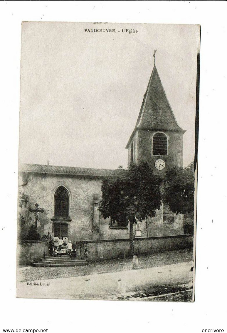 Cpa VANDOEUVRE L'église Enfants à La Pose Sur Les Marches éd Lutier - Vandoeuvre Les Nancy